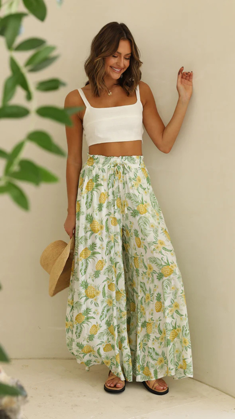 Printed wide leg trousers