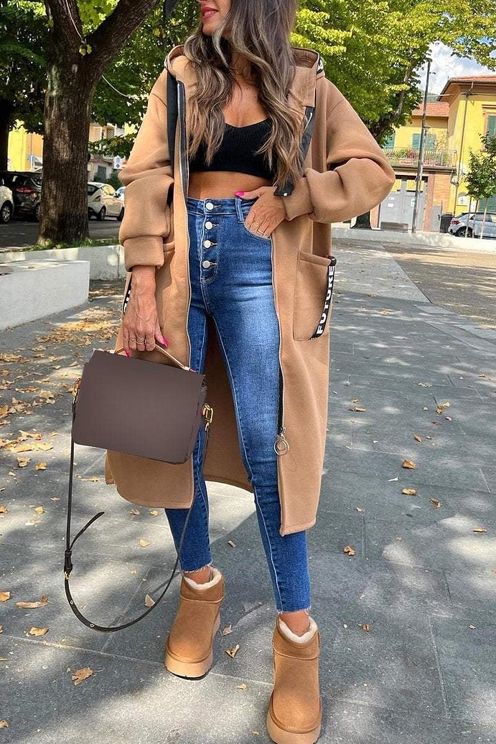 Damski długi płaszcz z kapturem