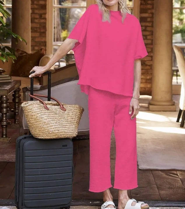 New women from the sleeves Batwing 3/4 Capelet wide leg pants ✨