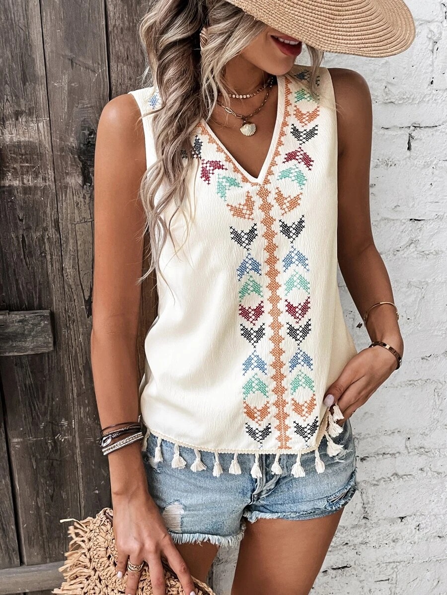 Summer V-neck embroidered style patchwork hem fur vest
