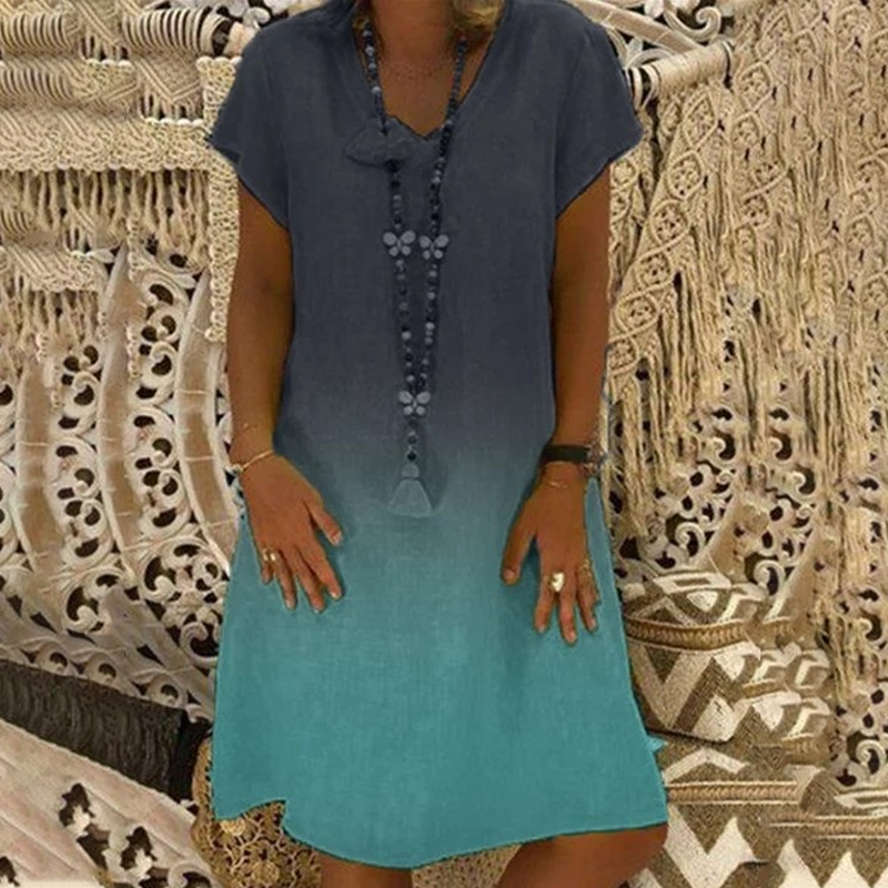 Nem formális ruha rövid ujjakkal és V-nyakkal